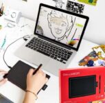 Wacom One CTL472 – Mesa Digitalizadora, Preto / Vermelho