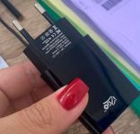 Tomada USB 2, i2GO, Entrada 100V-240V 50/60Hz 0. 15ª, Saída 5V – 2, 1 amp, Preto