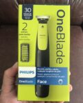Aparador de Pelos sem Fio Philips Oneblade QP2530 com Quatro Pentes e Carregamento Rápido – Bivolt