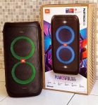Caixa de Som Amplificada JBL Party Box 100 Bluetooth e Luzes LED, 160W, Preto