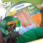 Mangueira Tramontina Flex Para Jardim, 25 M, Com Engates Rosqueados, Esguicho E Suporte Mural