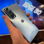 Smartphone Motorola Edge 30 256GB Rosé 5G – Octa-Core 8GB RAM 6,5” Câm. Tripla + Selfie 32MP