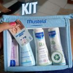 Kit Minis Mustela Bebê e Criança (Água de Limpeza + Hydra Bebê + Gel Lavante + Creme Vitaminado Preventivo de Assaduras) Edição limitada, Tamanho prático para levar para qualquer lugar, Mustela Bebê