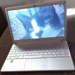 Notebook Ultra, com Windows 10 Home, Processador Intel Core i3, 4GB 120GB SSD, Tela 14,1 Pol. HD + Tecla Netflix Prata