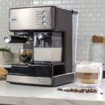 Cafeteira Espresso Oster Nova PrimaLatte Inox – 127V