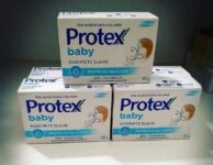 Sabonete em Barra Para Bebê Protex Baby Delicate Care 85G 3 Unidades