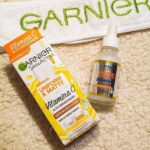 Sérum Facial Antimarcas Garnier Uniform & Matte Vitamina C, 15ml