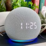 Echo Dot (4ª geração): Smart Speaker com Relógio e Alexa | Música, informação e Casa Inteligente