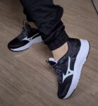 Tênis Mizuno Cometa