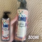Lava-Roupas Líquido Roupas Íntimas & Biquínis com Óleos Essenciais de Rosas Turcas e Violetas Omo Frasco 300ml