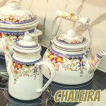Chaleira Esmaltada 2.5 Litros Charm cor 2 S/Apito C/Indução