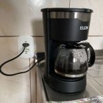 Cafeteira Elétrica 15 Xícaras Elgin Sistema corta-pingos Preta