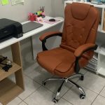 Cadeira de Escritório Presidente Base Cromada com Rodinha