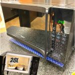 Micro-ondas Flat Pmo28tf 28 Litros 1400w Preto Philco