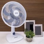 Ventilador De Mesa 6 Pás 30cm Super Power Vsp-30-w Mondial Cor da estrutura Branco/Azul escuro Cor das pás Branco/Azul escuro
