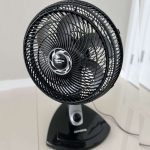 Ventilador de mesa Mondial 220V, 30cm, 6 pás, Turbo