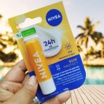 NIVEA Protetor Solar Hidratante Labial Sun Protect FPS 30 4,8 g – com extrato de girassol e Vitamina E