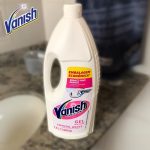 Tira Manchas Vanish Líquido Crystal White para roupas brancas 1,5L