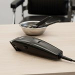 Maquina de Cortar Cabelo Wahl Pro Cut 220v