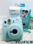 Câmera Instantânea Fujifilm Instax Mini 9 com 3 Filtros Coloridos