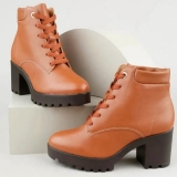 Bota Coturno Vizzano Tratorada Feminina Caramelo