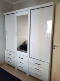 Guarda Roupa Casal com Espelho 3 Portas de Correr e 9 Gavetas Camille