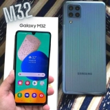 Smartphone Samsung Galaxy M32 128GB – 4G 6GB RAM Tela 6,4” Câm. Quádrupla + 20MP