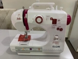 Maquina de Costura Bella Compacta Elgin
