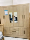 Guarda-roupa Casal com Espelho 10 Portas – 3 Gavetas Demobile Nantes