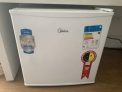 Frigobar Midea 45L Branco – MRC06B1