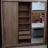 Guarda-roupa Casal com Espelho 3 Portas de Correr – 2 Gavetas Demóbile Residence Flex