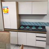 Cozinha Compacta SMP Viena com Balcão 8 Portas – 3 Gavetas