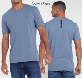 Camiseta Calvin Klein Omega Peito Masculina