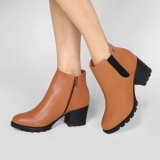 Bota Chelsea Cano Médio Via Uno Tratorada Feminina