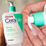 CeraVe, Gel de Limpeza Facial para pele oleosa, com Ácido Hialurônico e Niacinamida, 454g