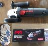 Esmerilhadeira angular Skil 9004 4 1/2″ 830W 127V com 5 Discos