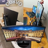 Monitor para PC Full HD Samsung LED Curvo 27” – C27F390F
