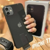 iPhone 11 Apple 64GB Preto 6,1” 12MP iOS