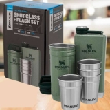 Stanley Conjunto de presente de vidro de shot e lutador de aço inoxidável. Pacote de aventuras ao ar livre com 4 copos de metal, frasco de uísque de 236 ml e estojo de transporte para viagem