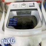 Lavadora de Roupas Electrolux Essential Care – 14Kg Cesto Inox 11 Programas de Lavagem Branca