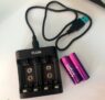 Recarregador de pilhas AA/AAA/9V 46RSCUSB0000 Elgin