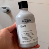 Shampoo Para Cabelos Brancos e Grisalhos Silver Serie Expert 300Ml, L´Oreal Professionnel Paris