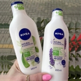 NIVEA Hidratante Corporal Natural & Essencial Aloe Vera Refrescante 200ml
