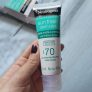 Neutrogena Sun Fresh Protetor Solar Facial Para Pele Oleosa Derm Care Sem Cor FPS 70, 40g