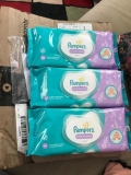Lenços Umedecidos Pampers Aroma de Lavanda, Camomila ou Aloe Vera 48 Unidades