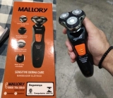 Barbeador Elétrico Mallory Sensitive Derma Care Bivolt Preto e Laranja