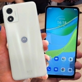 Smartphone Motorola Moto E13 4G 64GB 4GB RAM Off White