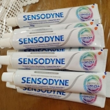 Sensodyne Creme Dental Proteção Completa