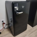 Frigobar Retrô, 95L, Preto, 220V, Midea