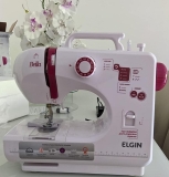 Máquina de Costura Bella Elgin Reta BL-1200 Portátil Branco e Rosa Bivolt